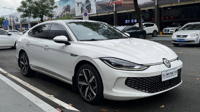 Volkswagen Lamando 2023