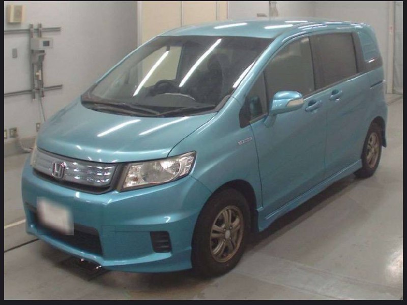 Honda Freed Spike 2013