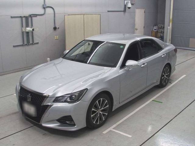 Toyota Crown 2015