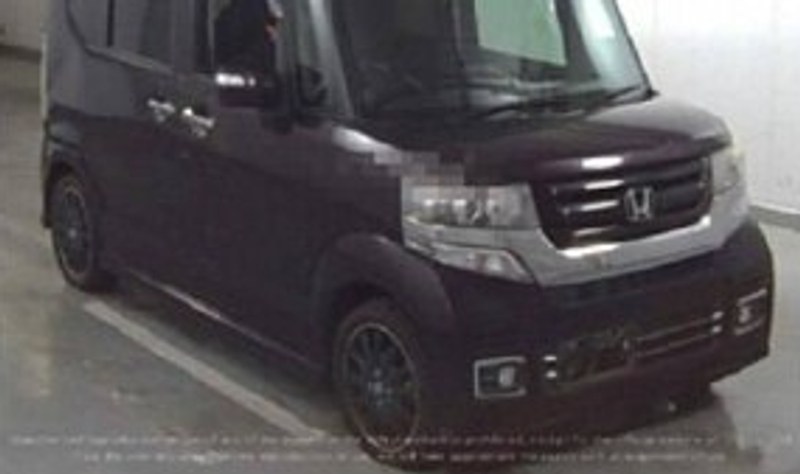 Honda N-BOX 2017