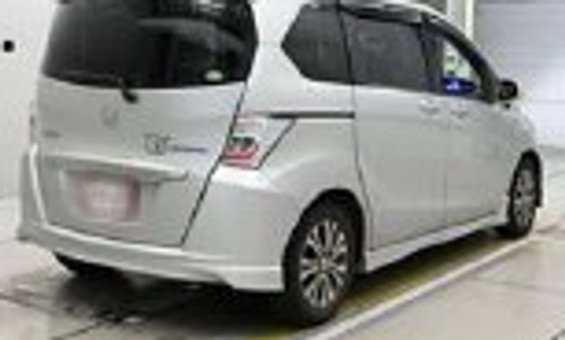 Honda Freed 2012