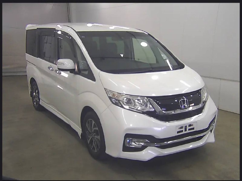 Honda StepWagon 2015