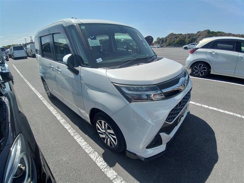 Toyota Tank 2017