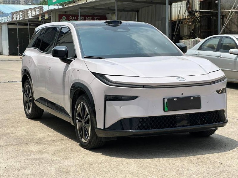 Toyota BZ3X 2024