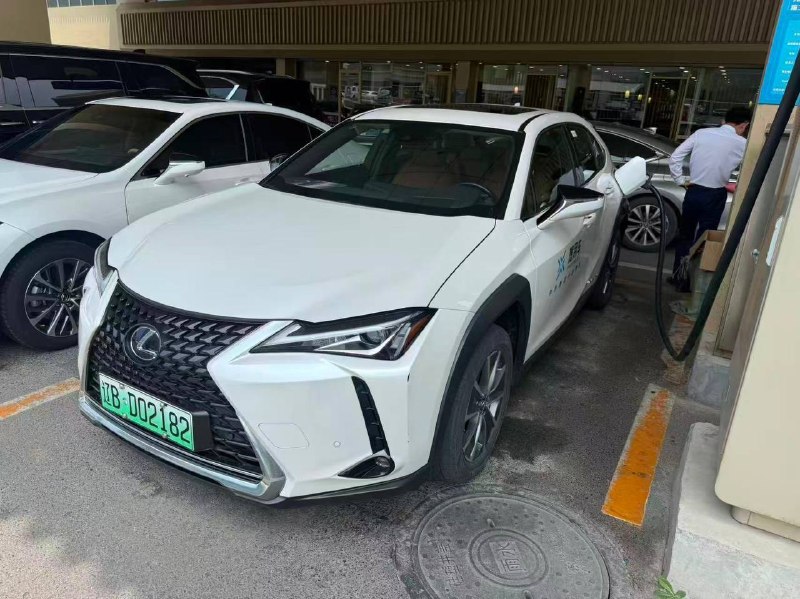 Lexus UX 2020