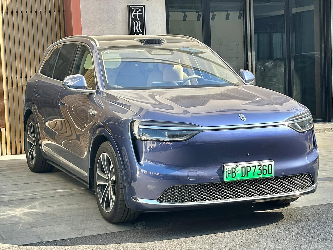 AITO M7, 2022–2024