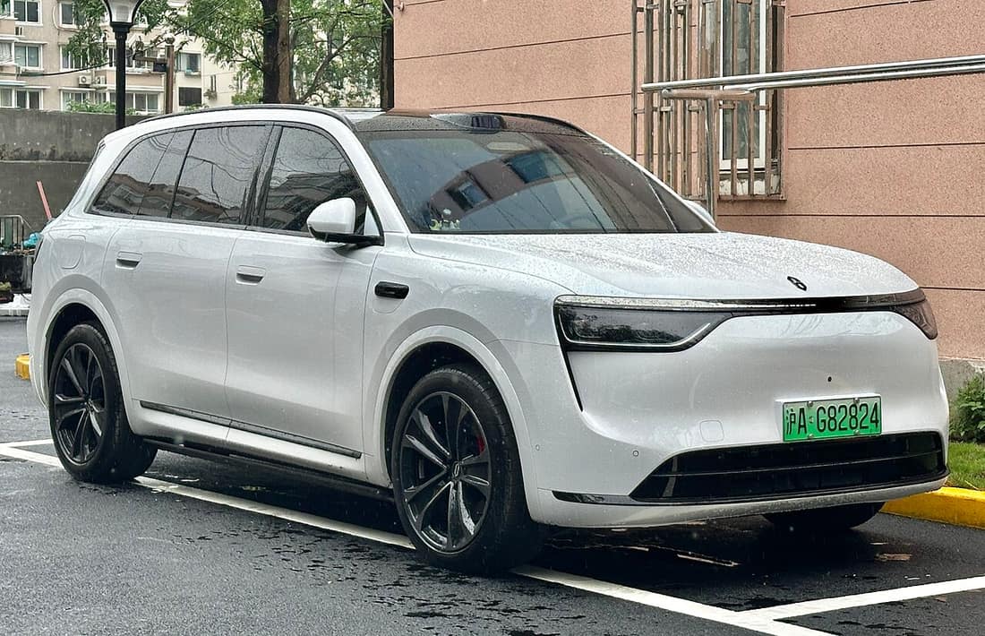 AITO M8, 2025–н. в.