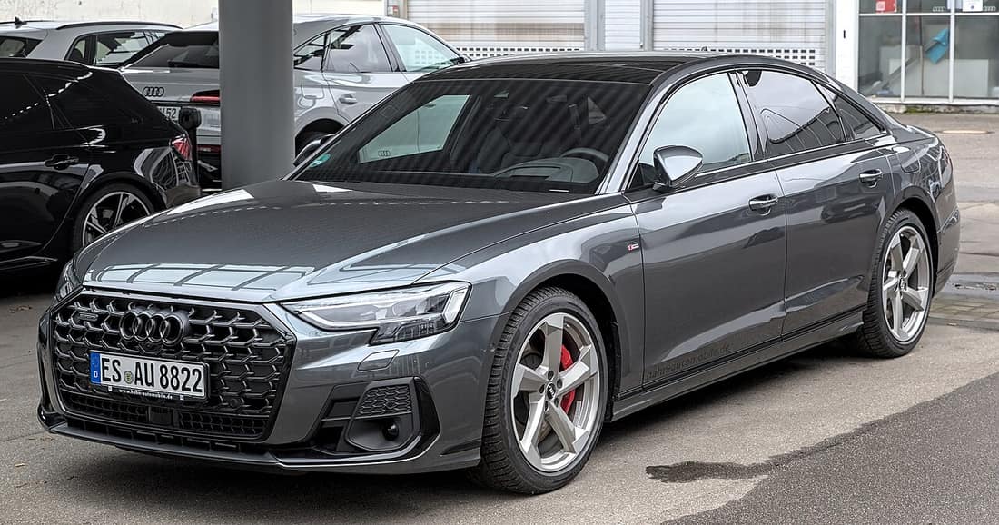 Audi A8, 2018–н. в.