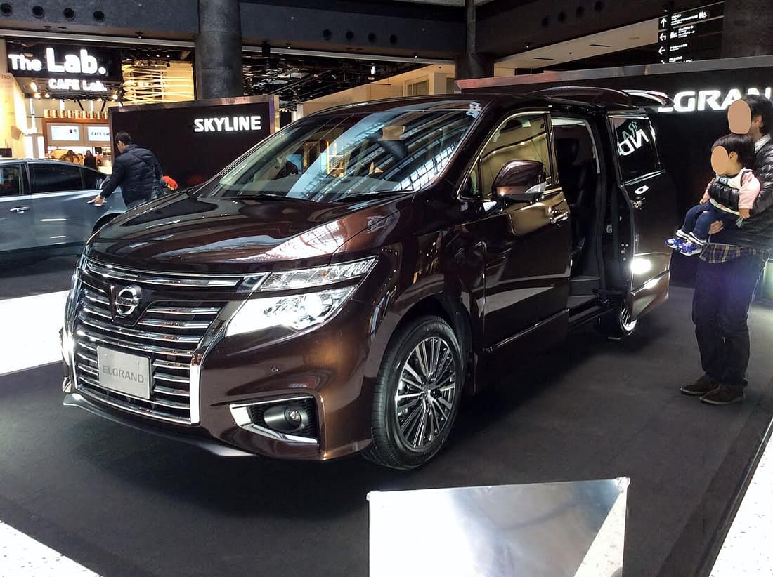 Nissan Elgrand, 2010–н. в.