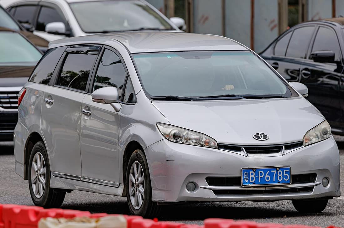 Toyota Wish, 2009–н. в.